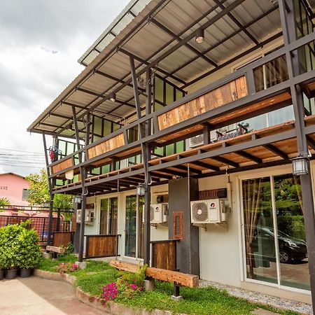 Capital O 1051 Pagoda House Чиангмай Экстерьер фото
