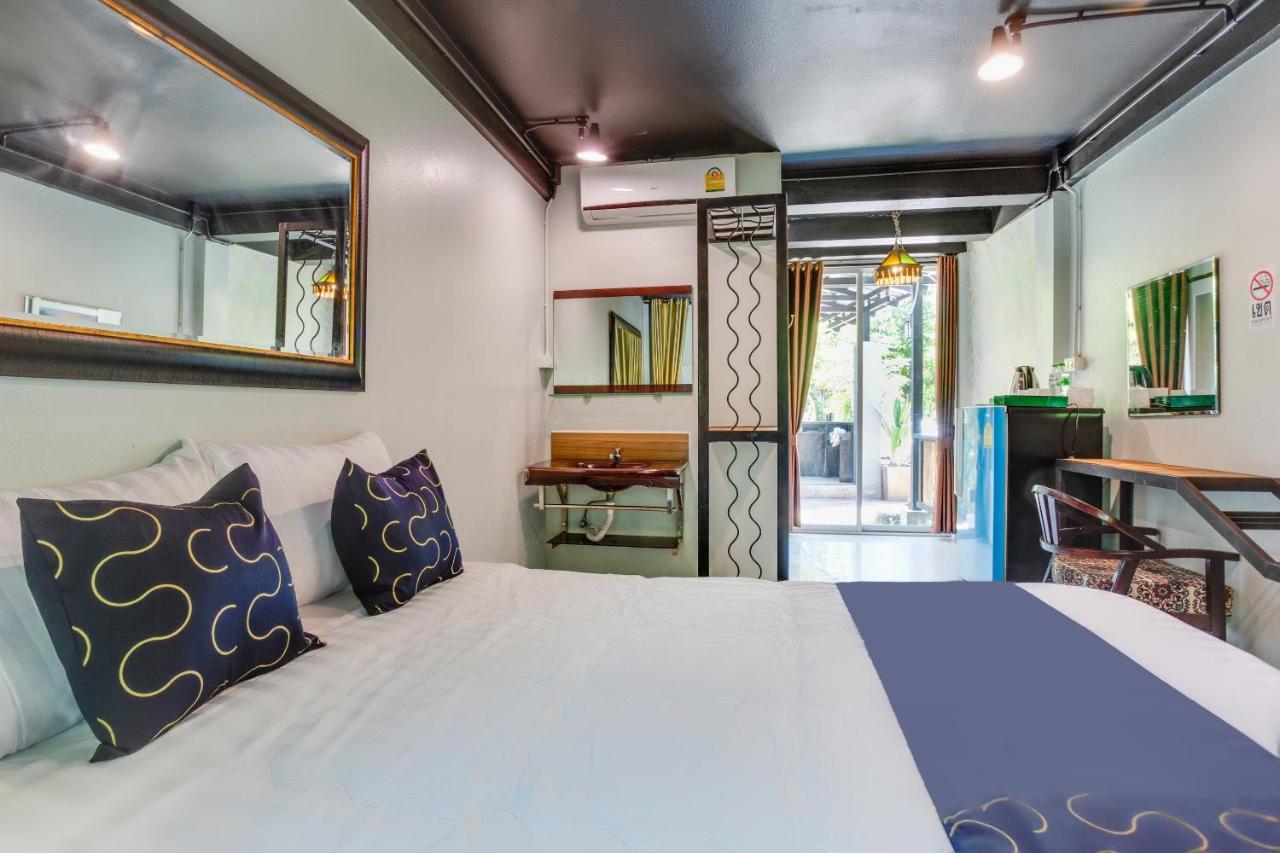 Capital O 1051 Pagoda House Чиангмай Экстерьер фото