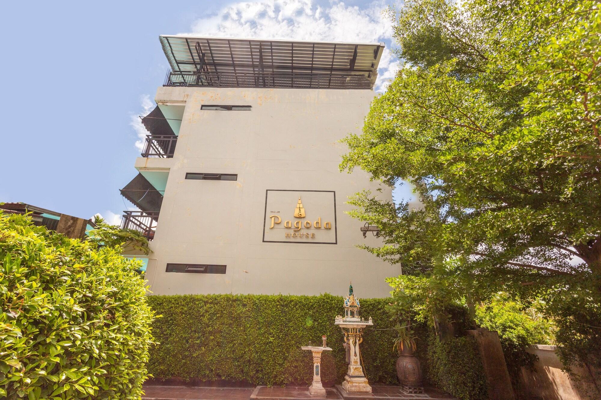 Capital O 1051 Pagoda House Чиангмай Экстерьер фото