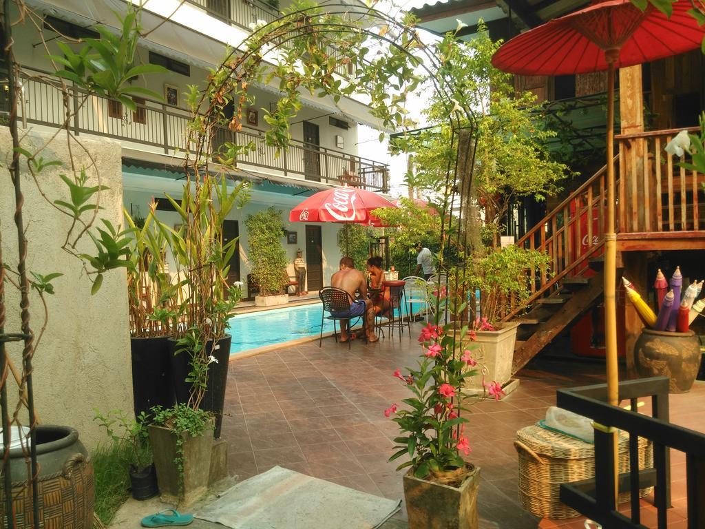 Capital O 1051 Pagoda House Чиангмай Экстерьер фото