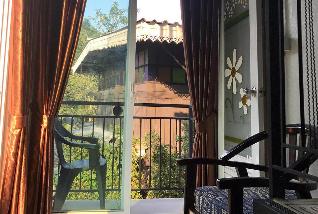 Capital O 1051 Pagoda House Чиангмай Экстерьер фото